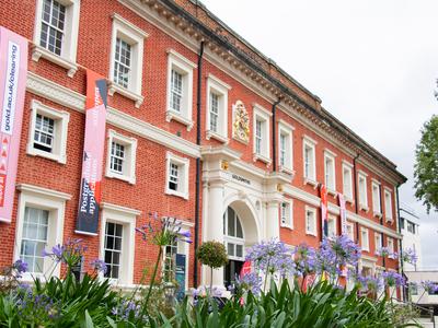 Juniors Image Goldsmiths Exterior